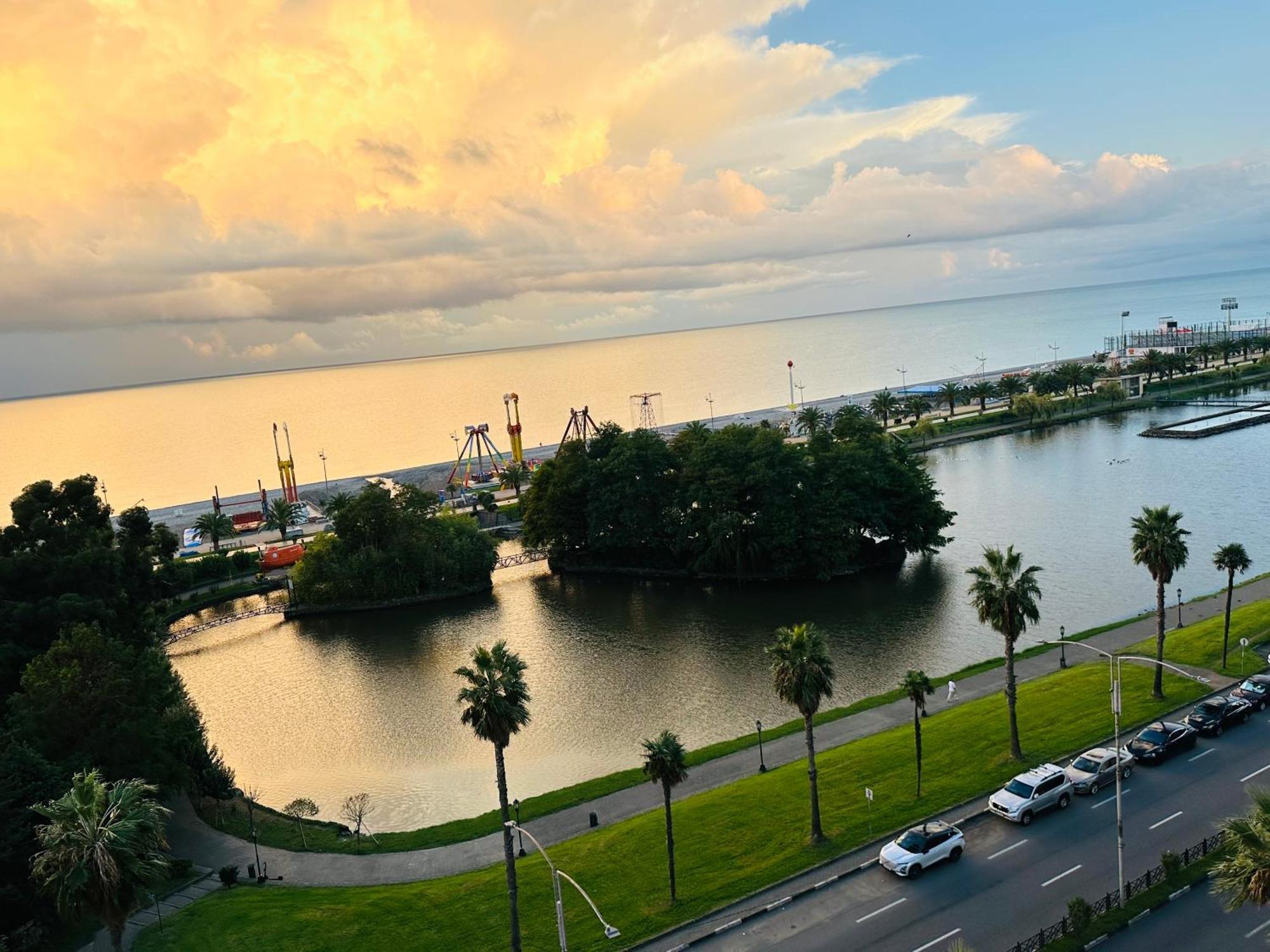 Dream View In Orbi City In Batum Dış mekan fotoğraf